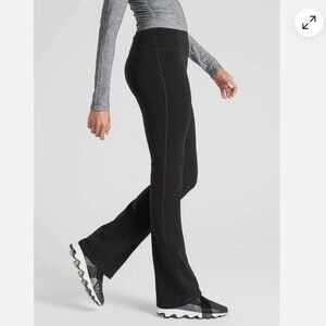 Athleta Altitude Pant in Polartec Power Stretch Black Size (L) Flawed